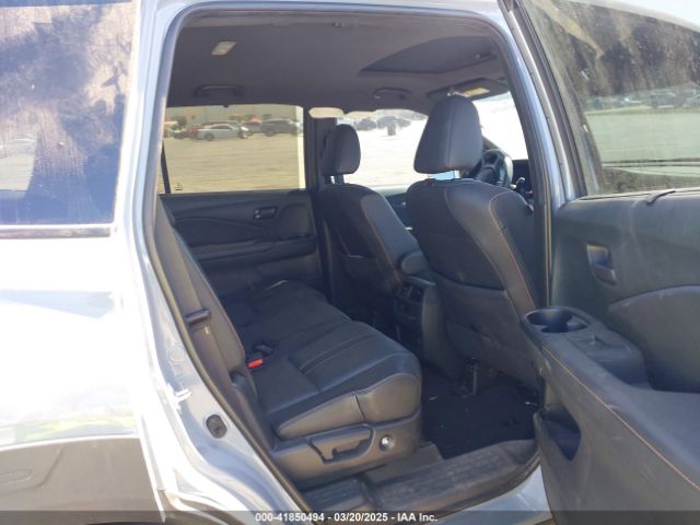 5FNYF6H88NB060695 Honda Pilot Awd Trailsport
