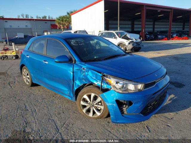 3KPA25AD6NE483733 KIA Rio 5-door S