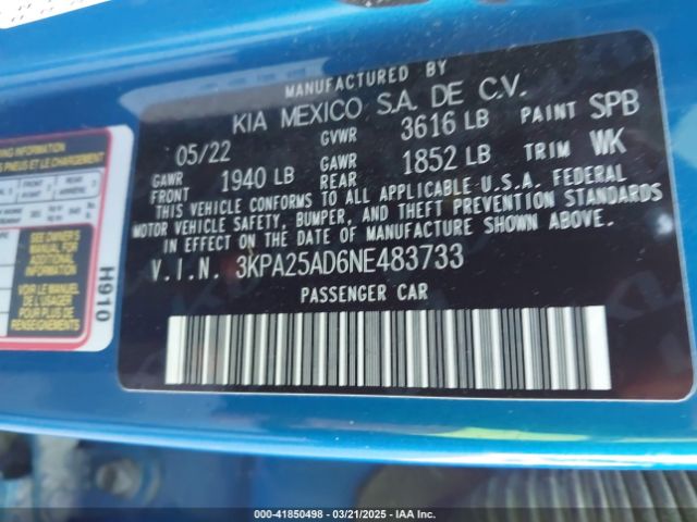 3KPA25AD6NE483733 KIA Rio 5-door S