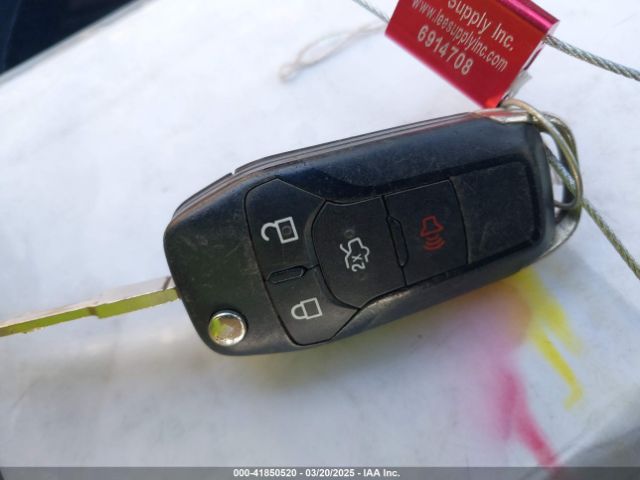 3FA6P0H97GR202858 Ford FUSION SE