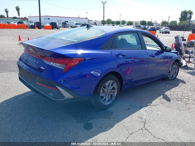 KMHLM4DJ7RU108483 Hyundai Elantra Hybrid Blue