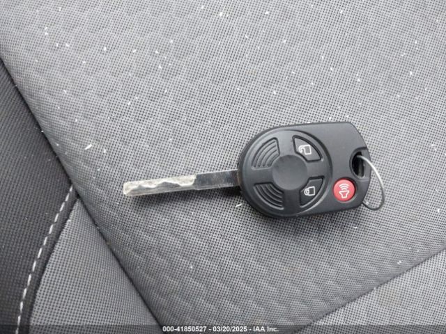 1FMCU9GD0JUA58579 Ford ESCAPE SE