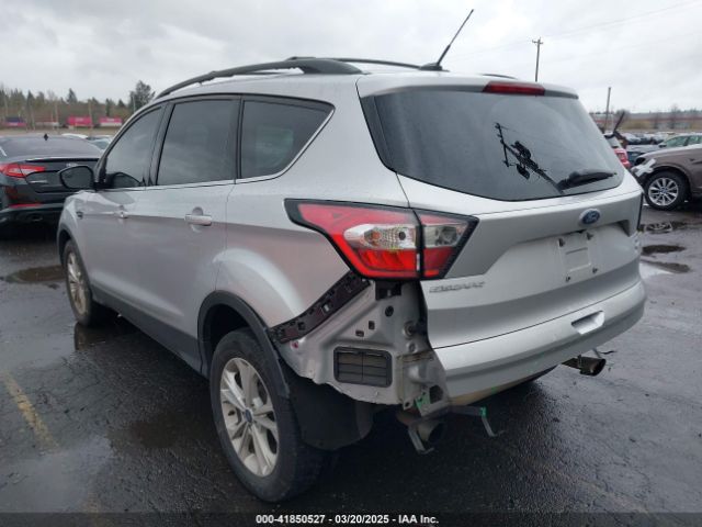 1FMCU9GD0JUA58579 Ford ESCAPE SE