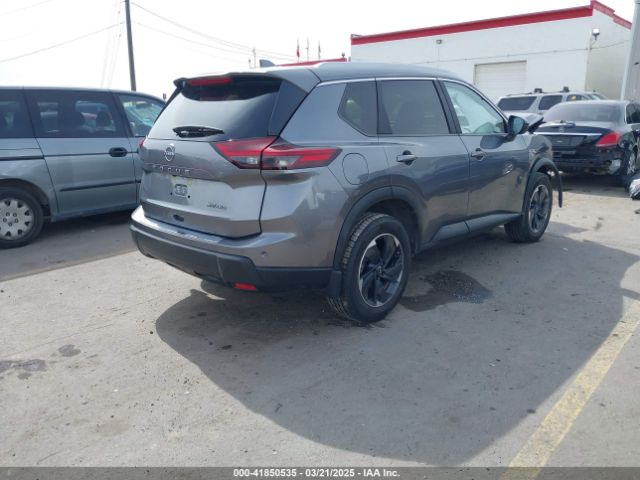 JN8BT3BB9RW449062 Nissan Rogue Sv Intelligent Awd