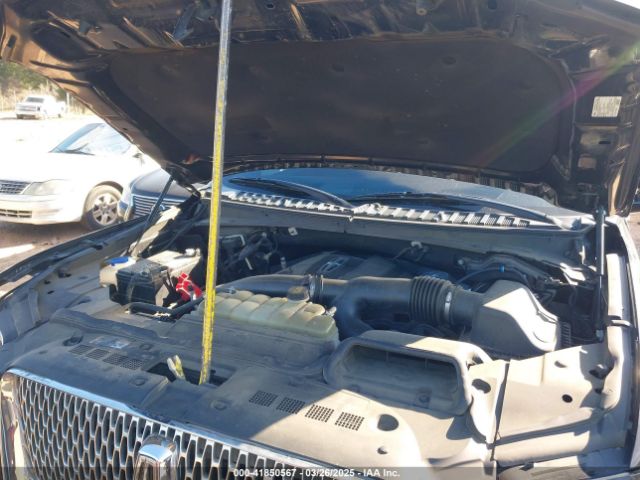 5LMJJ3LT3KEL26205 Lincoln Navigator L Reserve