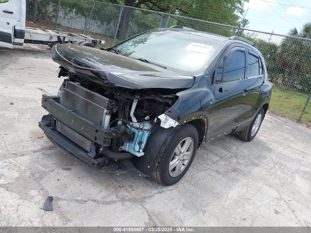 Chevrolet Trax Fwd Lt 2020 KL7CJLSB8LB010730 Image 2