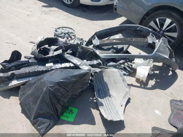 1N4BL4DV8NN381738 Nissan Altima Sv Fwd