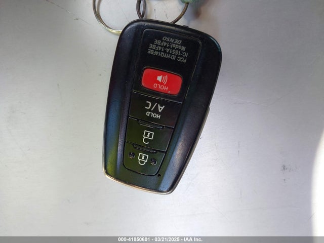 Toyota Prius Prime Premium 2017 JTDKARFP7H3019766 Image 11