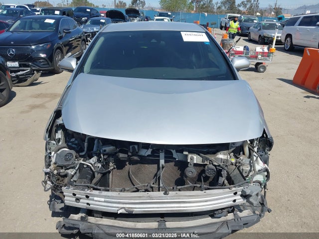 Toyota Prius Prime Premium 2017 JTDKARFP7H3019766 Image 13