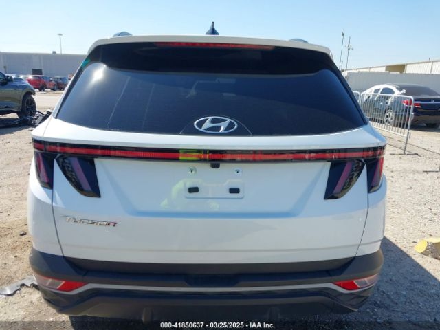 5NMJF3AE8NH080685 Hyundai TUCSON SEL