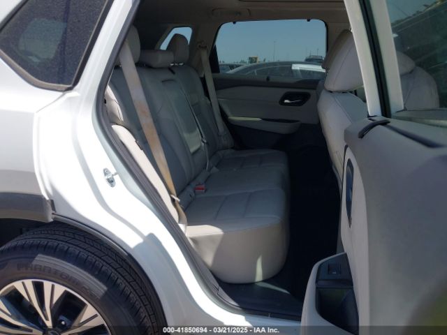 5N1BT3BA0PC848097 Nissan Rogue Sv Fwd
