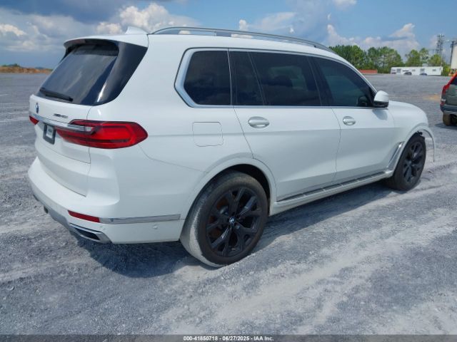 2020 BMW X7 5UXCW2C09L9A03600 Photo 3