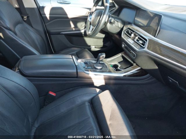 2020 BMW X7 5UXCW2C09L9A03600 Photo 4