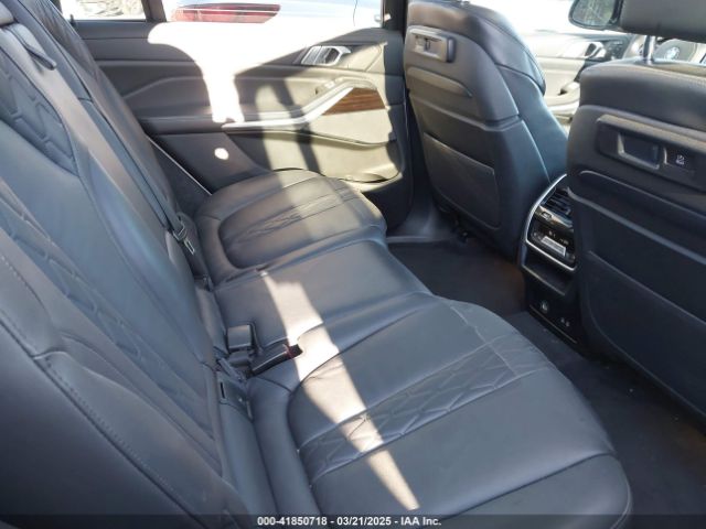 2020 BMW X7 5UXCW2C09L9A03600 Photo 7