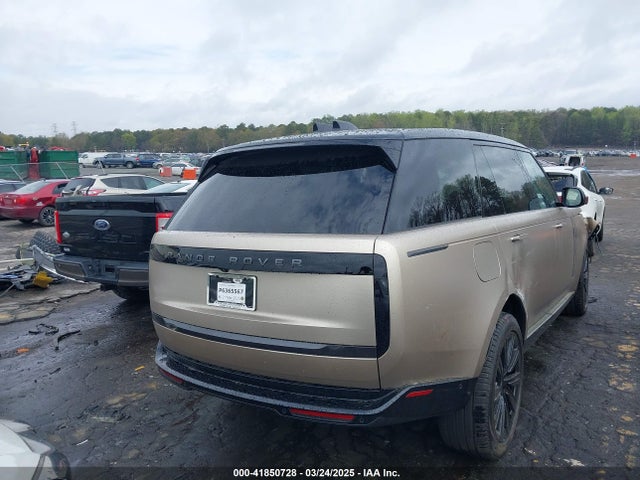 SALKPBFU9SA285037 Land Rover Range Rover P400 Se 7 Seat