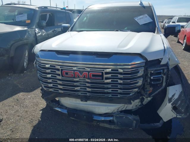 3GTUUGET0NG599597 GMC Sierra 1500 4wd  Short Box Denali