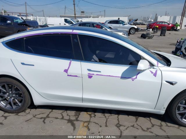 5YJ3E1EA4LF805205 Tesla Model 3 Standard Range Plus Rear-wheel Drive/standard Range Rear-wheel Drive