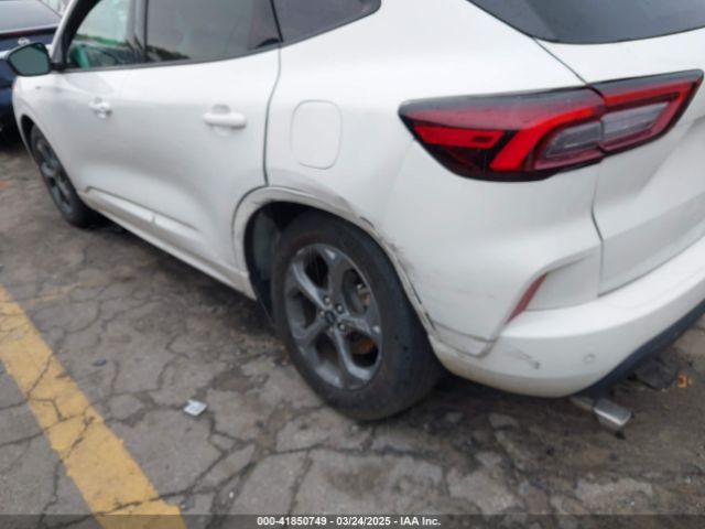 2023 FORD ESCAPE 1FMCU0MN6PUA90843 Photo 5