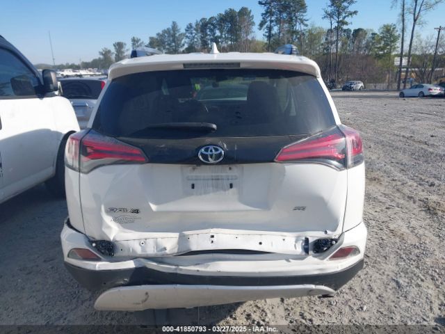 JTMNFREV7HJ140792 Toyota RAV4 SE