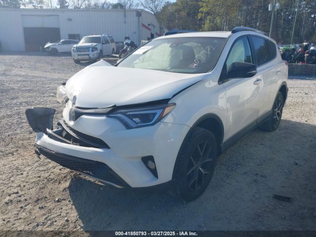 JTMNFREV7HJ140792 Toyota RAV4 SE