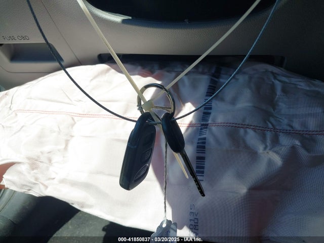 5NPD84LF3JH248832 Hyundai ELANTRA SEL