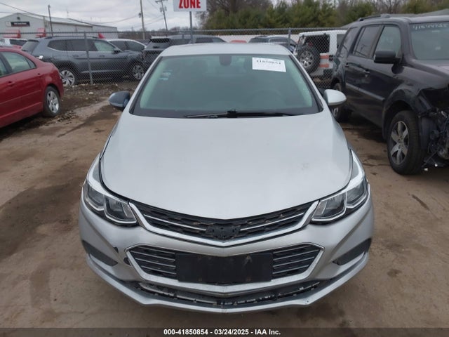 1G1BC5SM1H7135416 Chevrolet Cruze Ls Auto