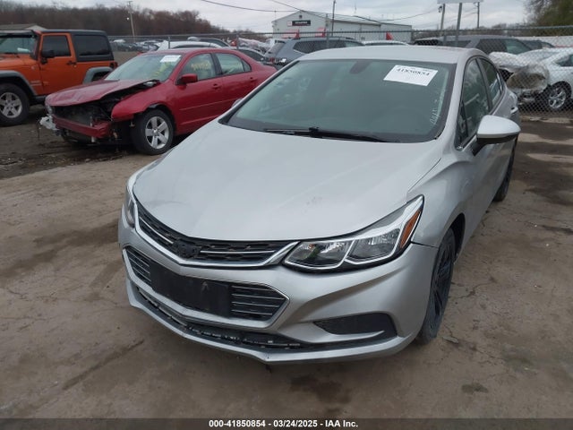 1G1BC5SM1H7135416 Chevrolet Cruze Ls Auto
