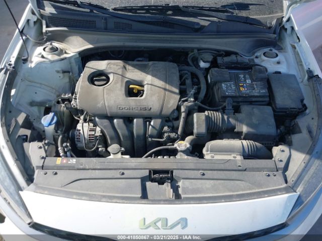 3KPF24AD0NE474123 KIA Forte Lxs
