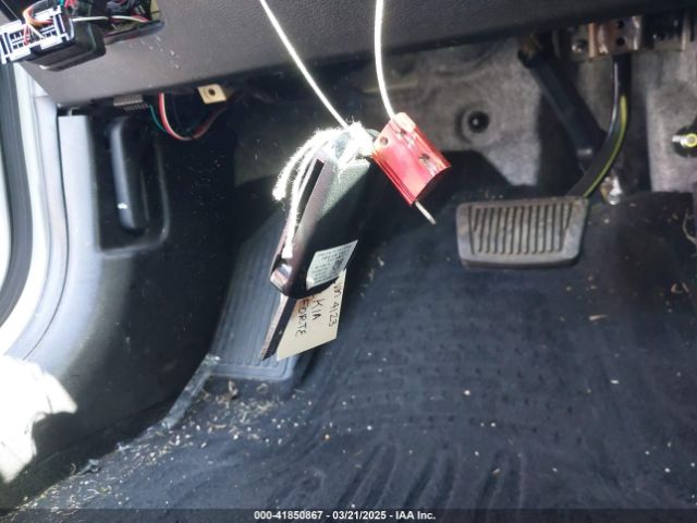 3KPF24AD0NE474123 KIA Forte Lxs