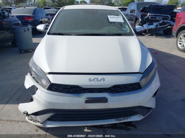 3KPF24AD0NE474123 KIA Forte Lxs