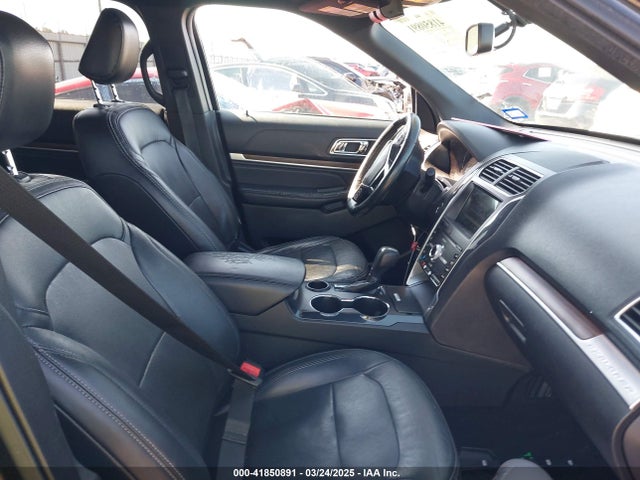 1FM5K7F89KGA11400 Ford Explorer Limited