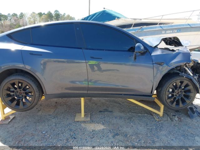 7SAYGDEE0NF387512 Tesla Model Y Long Range Dual Motor All-wheel Drive