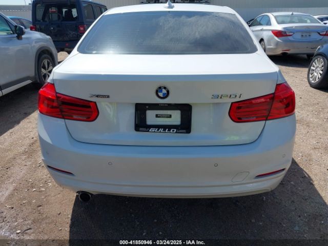 WBA8A3C59JA492173 BMW 320i Xdrive