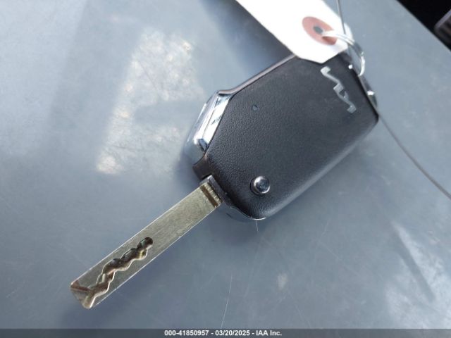 KNDJ23AU6P7856986 KIA SOUL LX