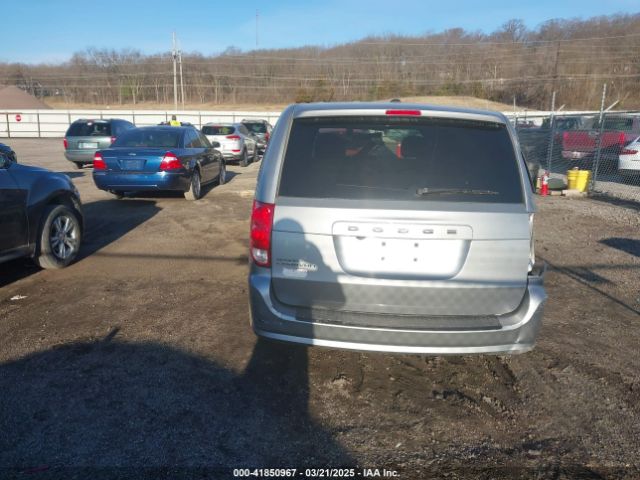 2C4RDGBG9JR138884 Dodge Grand Caravan Se Plus