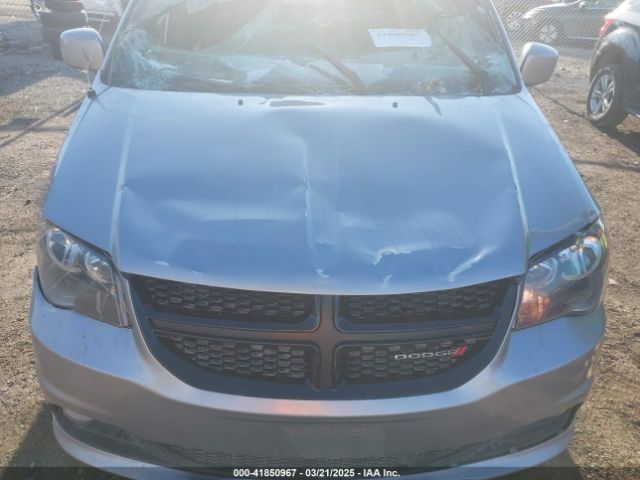 2C4RDGBG9JR138884 Dodge Grand Caravan Se Plus