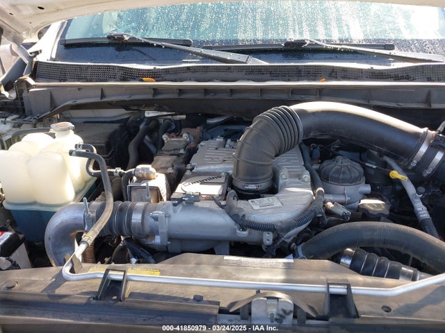2019 NISSAN TITAN XD 1N6BA1F46KN533916 Photo 9