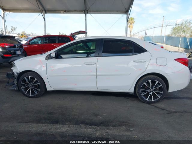 2T1BURHE6JC015949 Toyota COROLLA SE