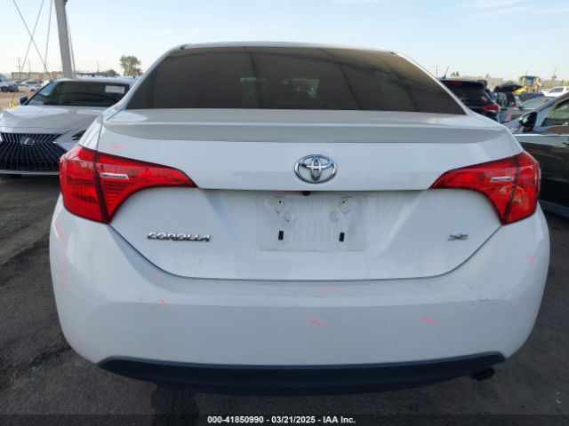 2T1BURHE6JC015949 Toyota COROLLA SE
