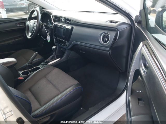 2T1BURHE6JC015949 Toyota COROLLA SE
