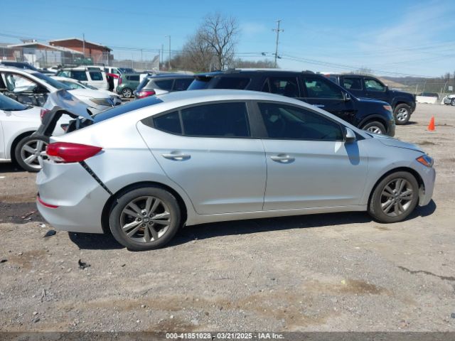 5NPD84LF4JH298087 Hyundai ELANTRA SEL