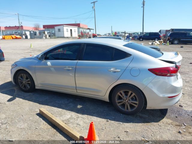 5NPD84LF4JH298087 Hyundai ELANTRA SEL