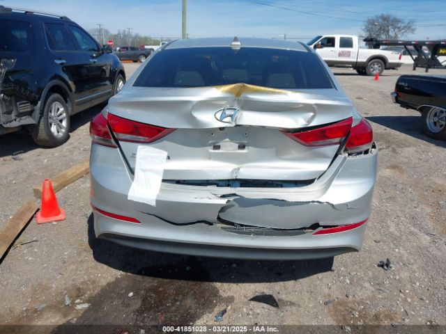 5NPD84LF4JH298087 Hyundai ELANTRA SEL