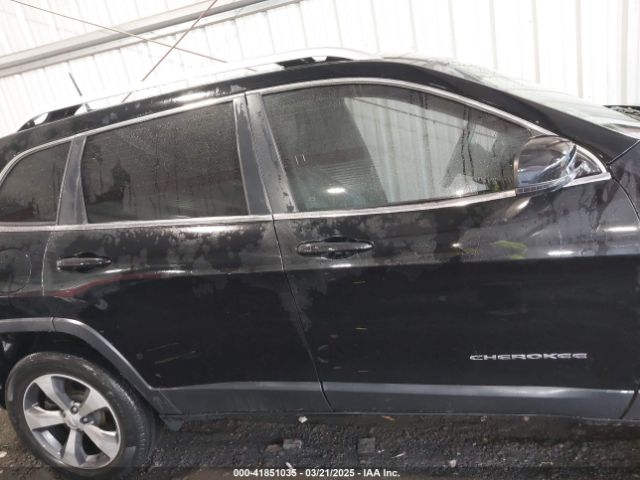 1C4PJMDX0KD426602 Jeep Cherokee Limited 4x4