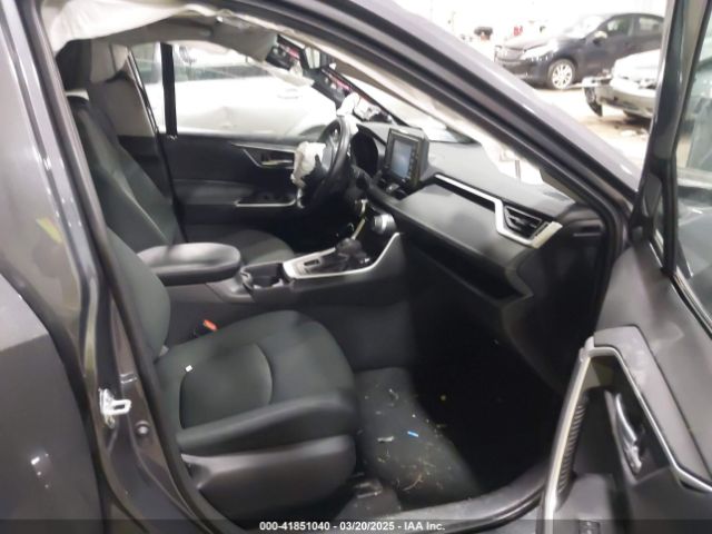 2T3P1RFV3MW238302 Toyota Rav4 Xle