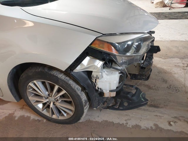 Toyota Corolla Le Plus 2014 5YFBURHE3EP013999 Image 17