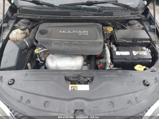 Chrysler 200 Limited 2015 1C3CCCAB3FN709964 Image 10