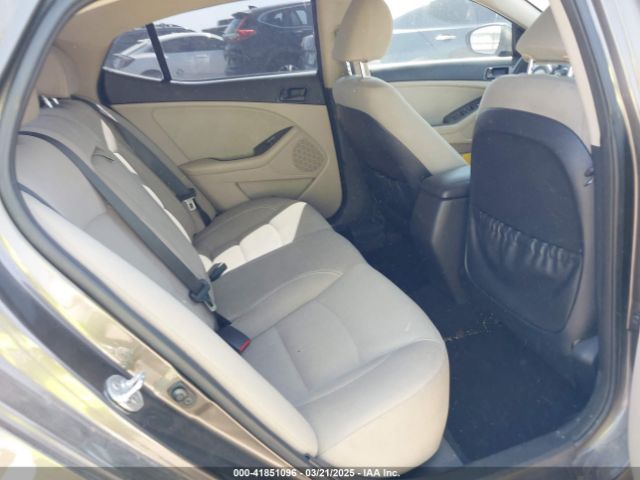 5XXGM4A78EG300963 KIA Optima Lx