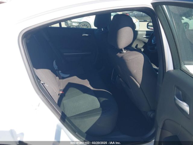 2C3CDXBG5PH702992 Dodge Charger Sxt