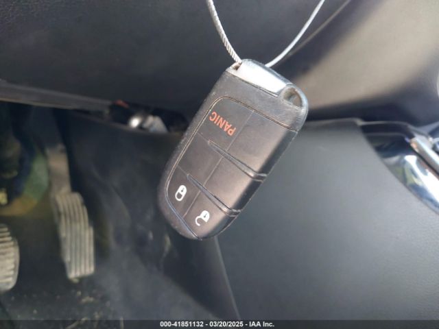 3C4NJCBB6JT407411 Jeep Compass Altitude Fwd